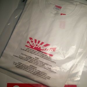 Supreme Japan "Relief" Box Logo Tee